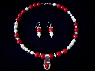 Picture of Red Coral, Fresh Water Pearls and 925 Silver Component 81.1. Unnamed