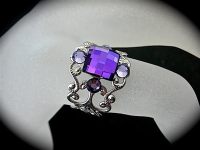 Picture of Swarovski Rhodium ring. 