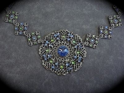 Picture of Swarovski necklace